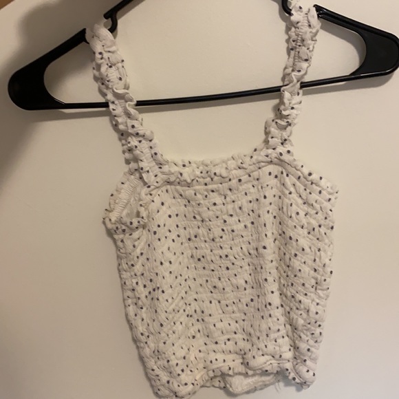 Abercrombie and Fitch cropped tank - Picture 2 of 3